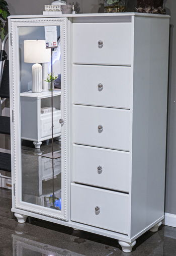 Kozlani - Dressing Chest - White