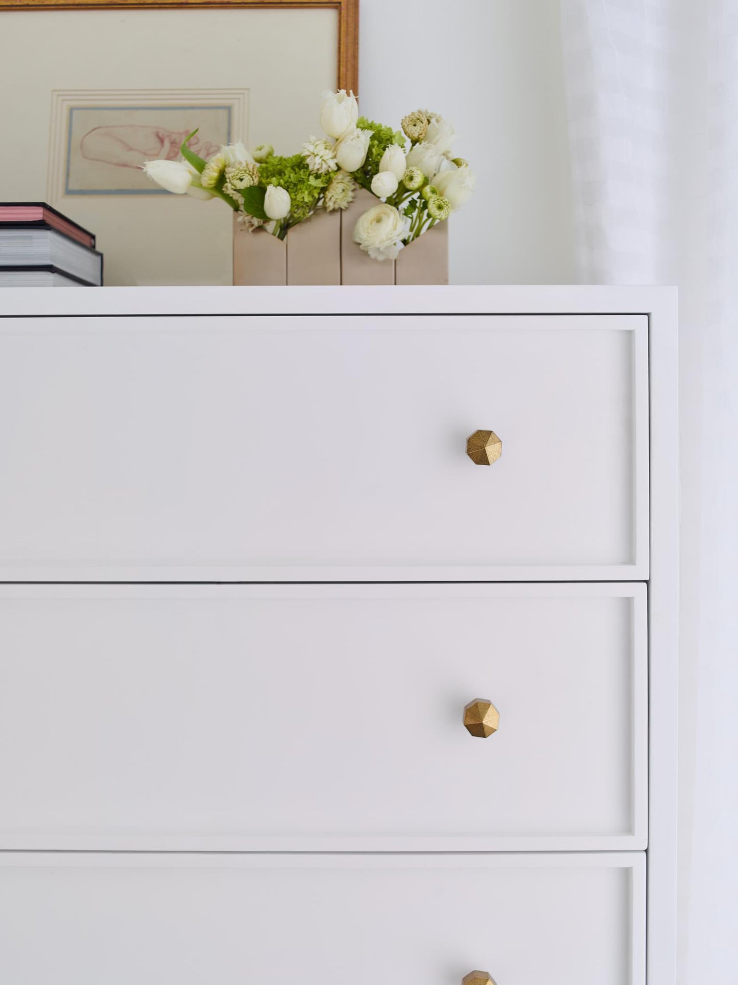 Chelsea - Bureau - White With Gold Accents
