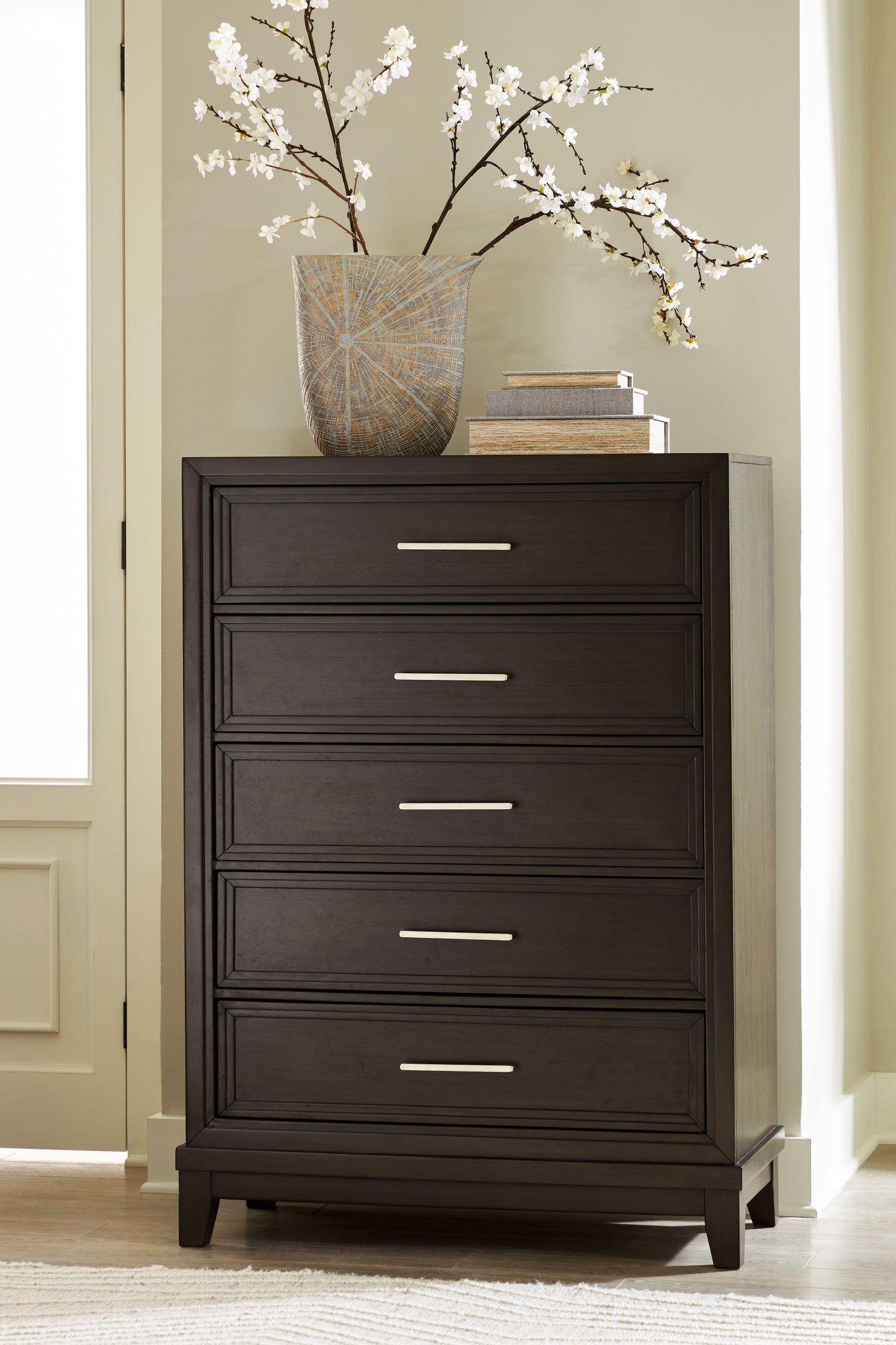 Neymorton - Five Drawer Chest - Dark Grayish Brown