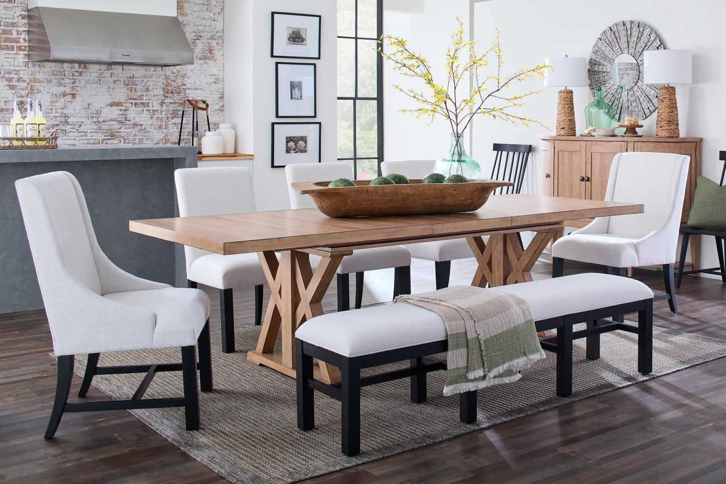 Today's Traditions - Complete Round Pedestal Table