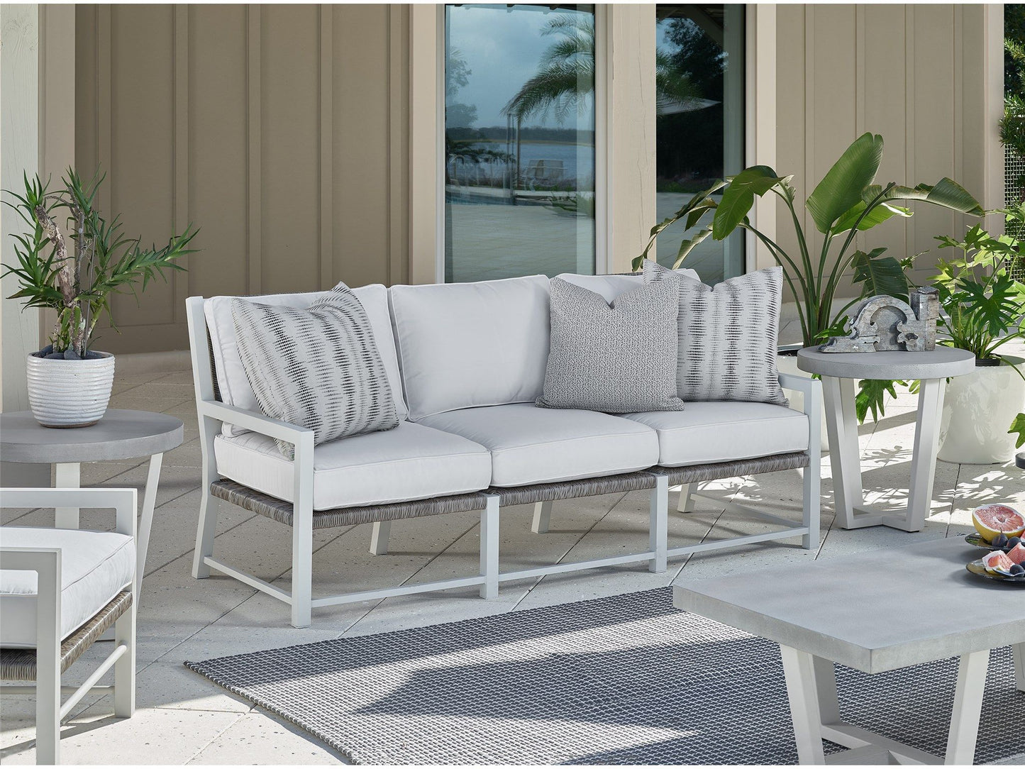 Coastal Living Outdoor / Tybee - Sofa - Pearl Silver