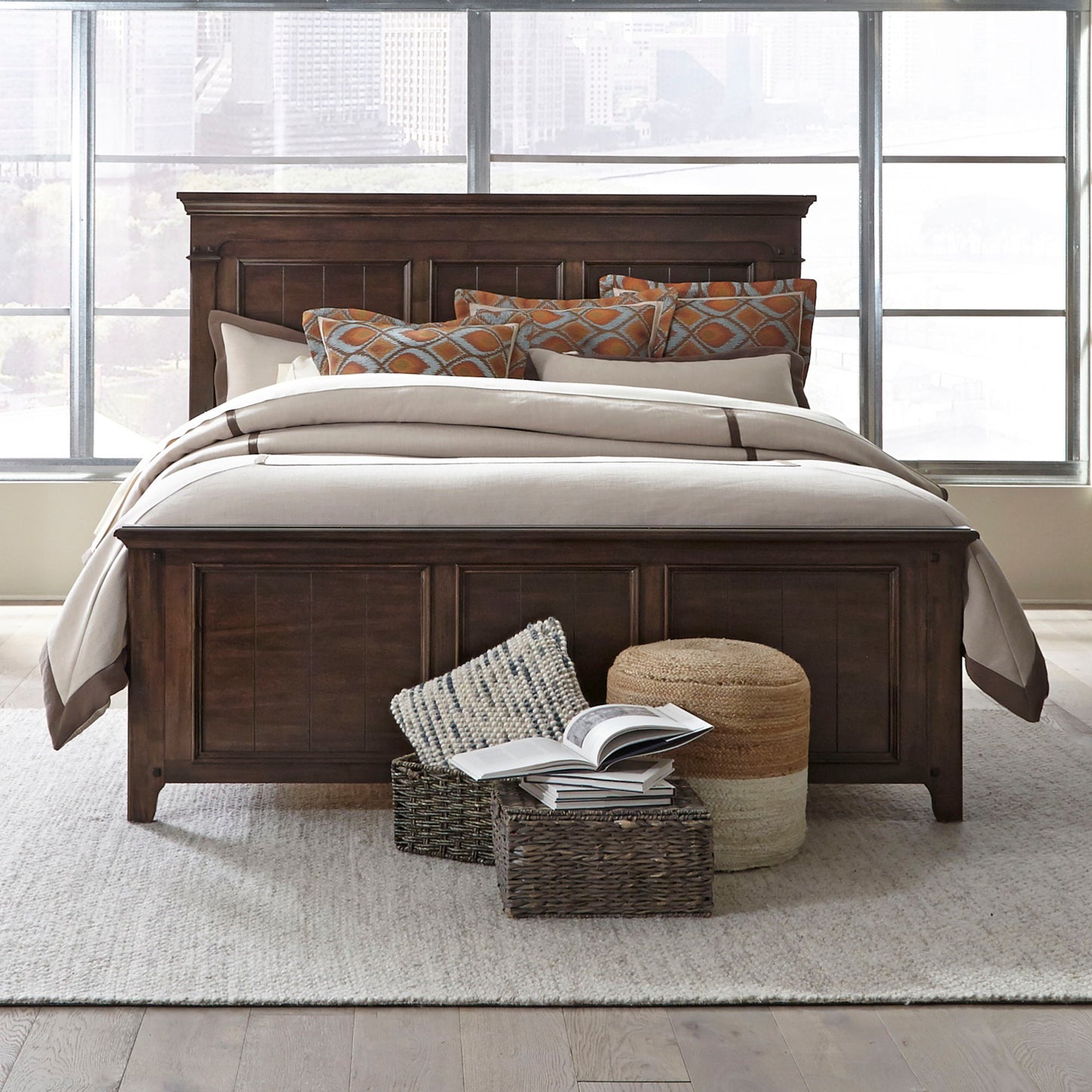 Saddlebrook - Panel Bed