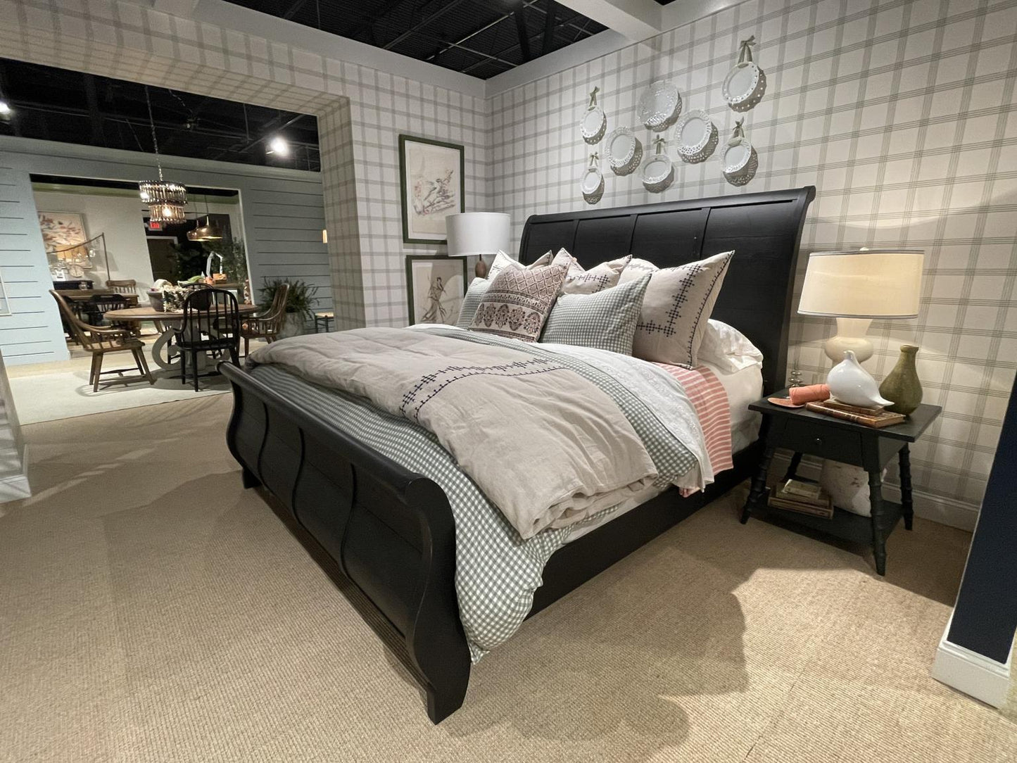 Vintage Market - Complete High Low Poster Bed