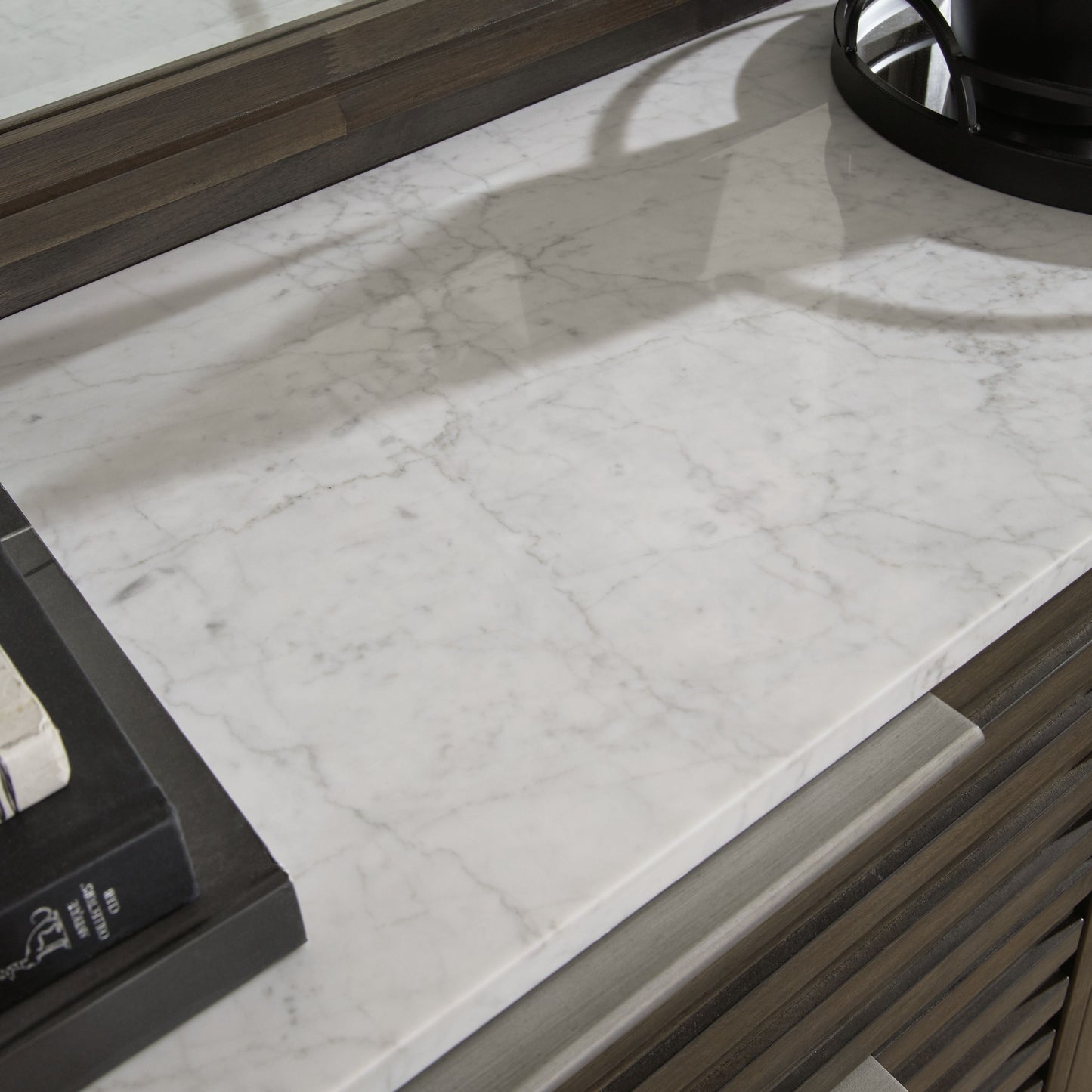 Arkenton - Five Drawer Chest - Grayish Brown / White