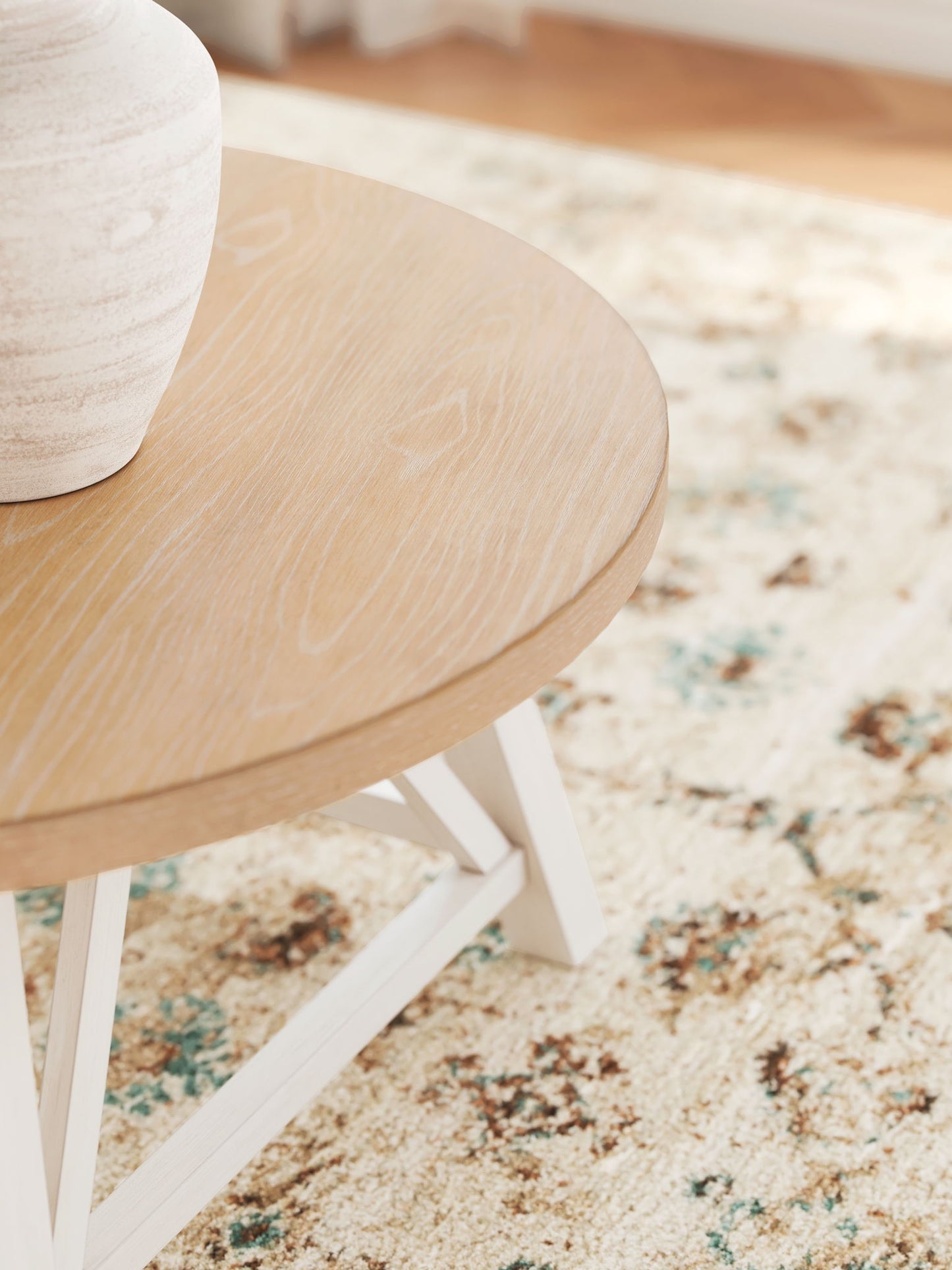 Fawndell - Occasional Table Set (Set of 3) - Antique White / Brown