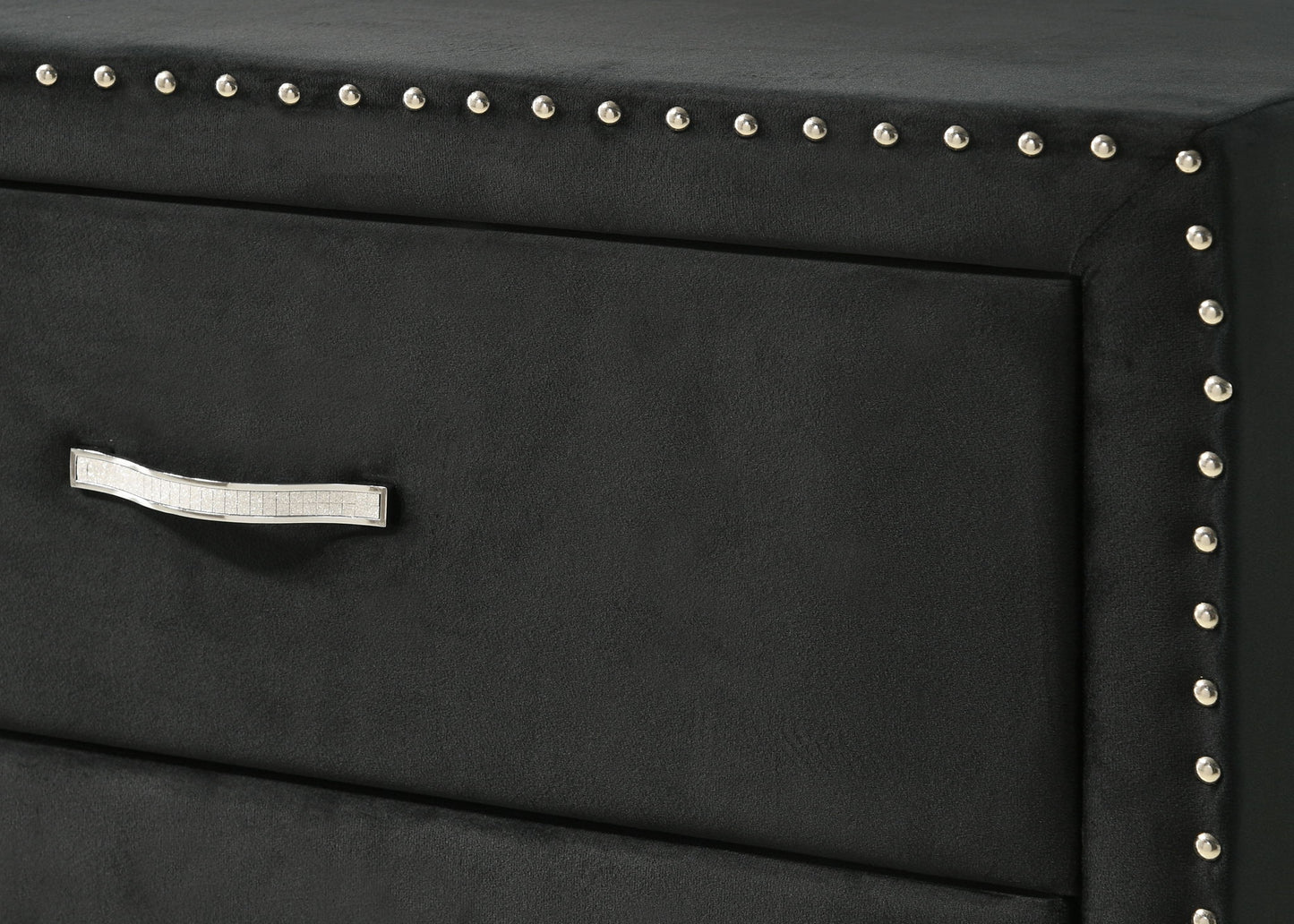 Lucinda - Bedroom Set