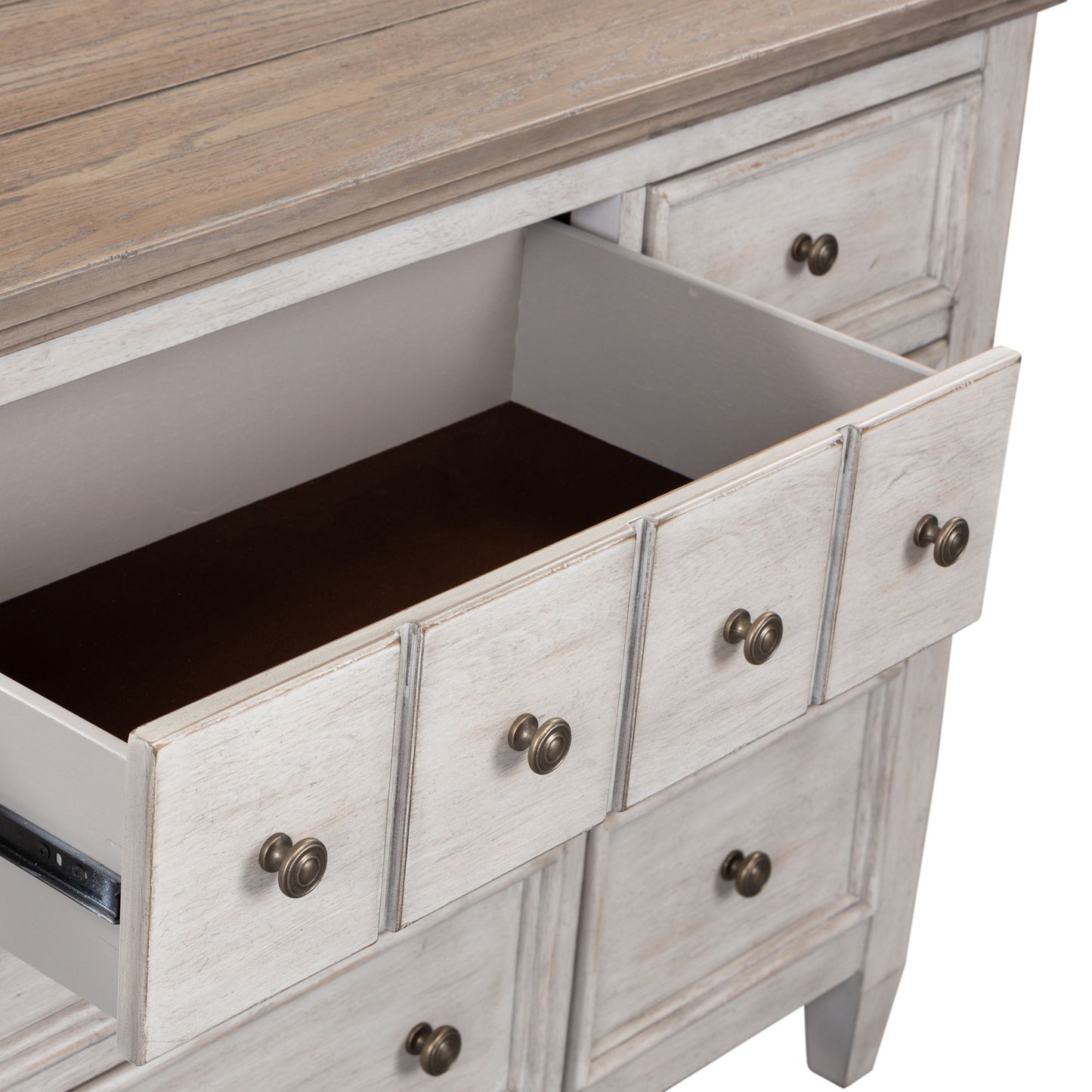 Heartland - 9 Drawer Dresser - White