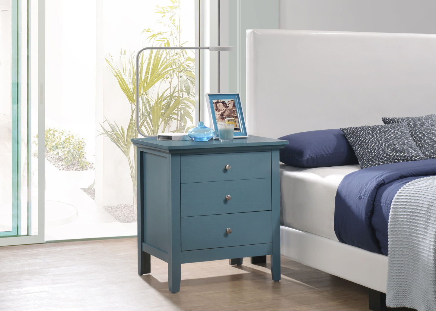 Glory Furniture - Hammond - 3 Drawer Nightstand