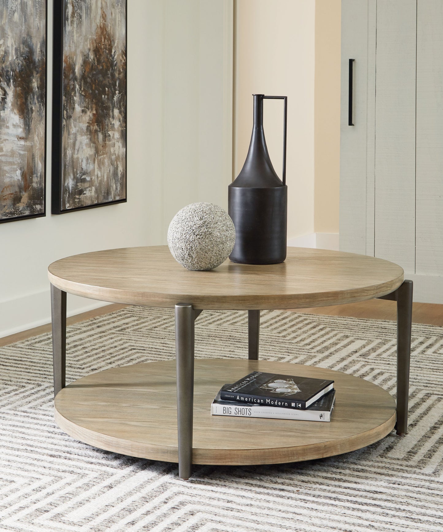 Dyonton - Round Cocktail Table - Light Grayish Brown