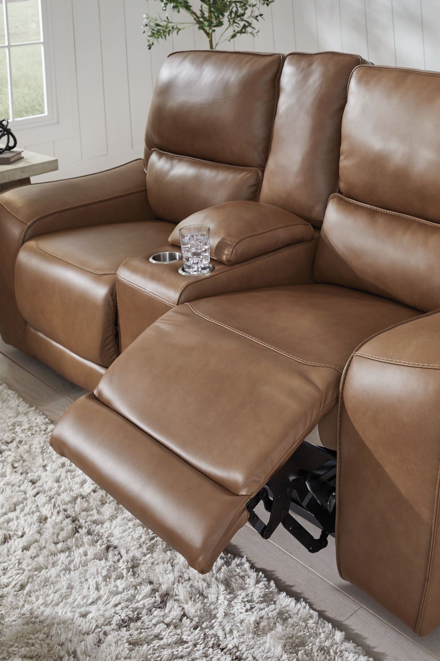 DeepWakes - Power Reclining Loveseat / Console / Adjustable Headrest - Caramel