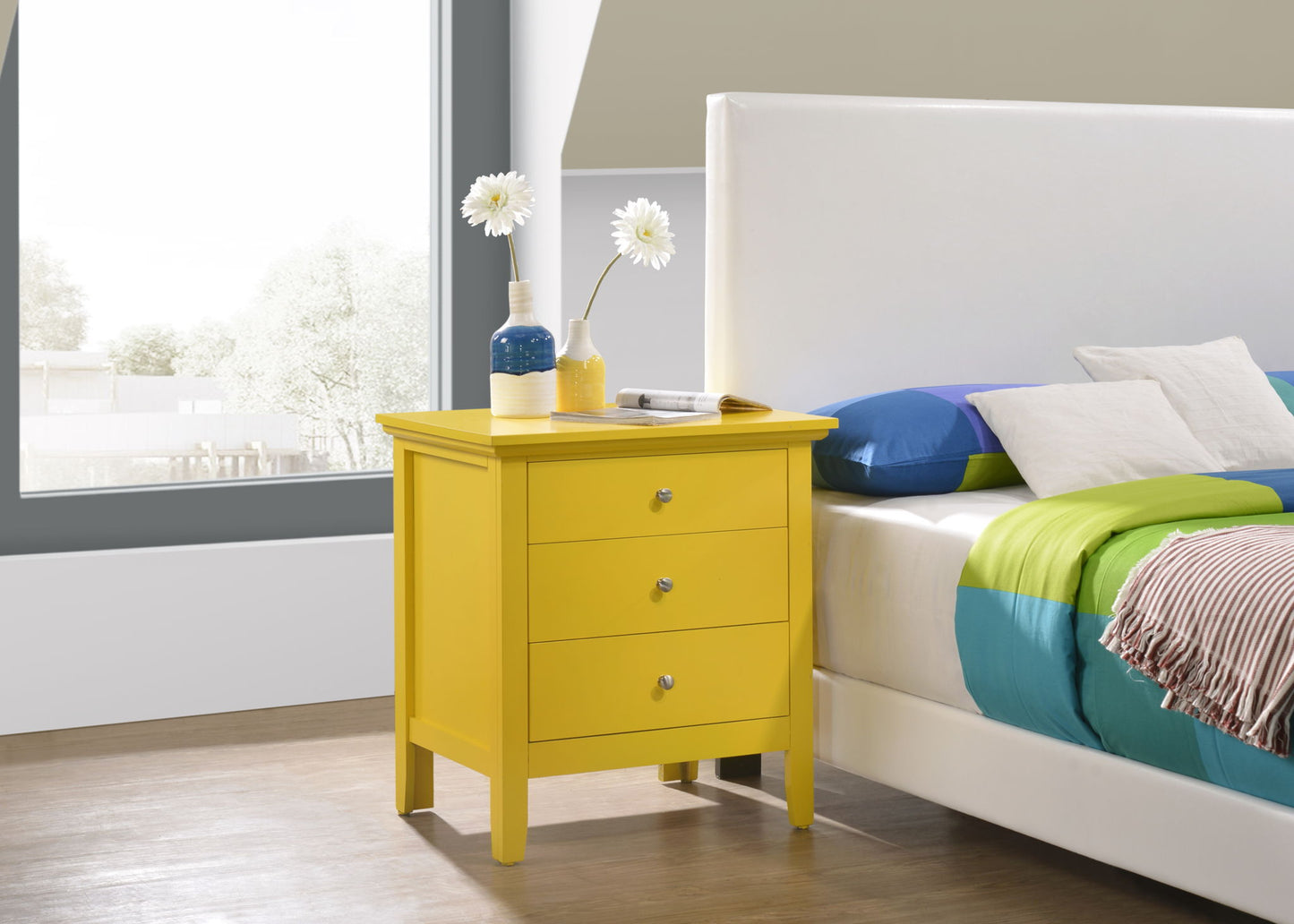 Glory Furniture - Hammond - 3 Drawer Nightstand