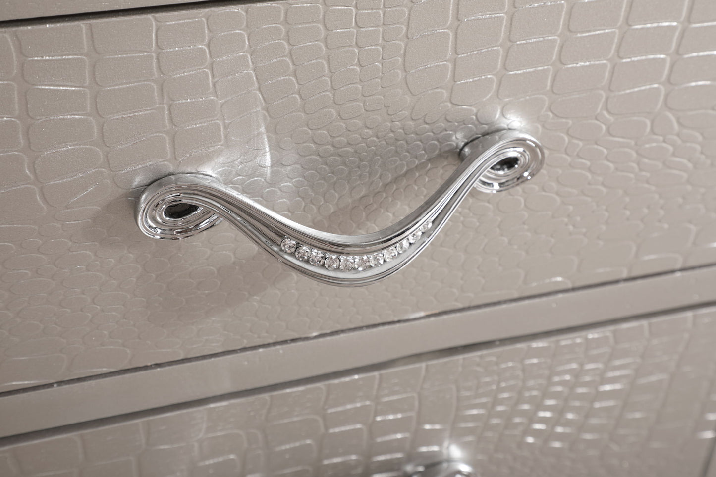 Glory Furniture - Lorana - Nightstand