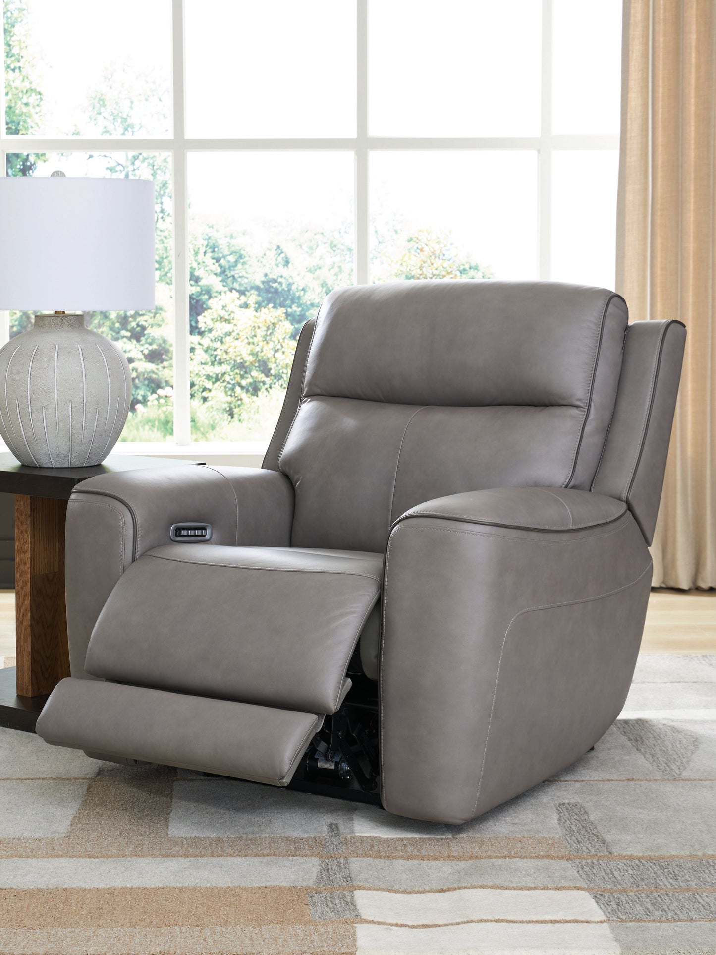 5Z-Comfort - Relaxation - Power Recliner With Adj Headrest