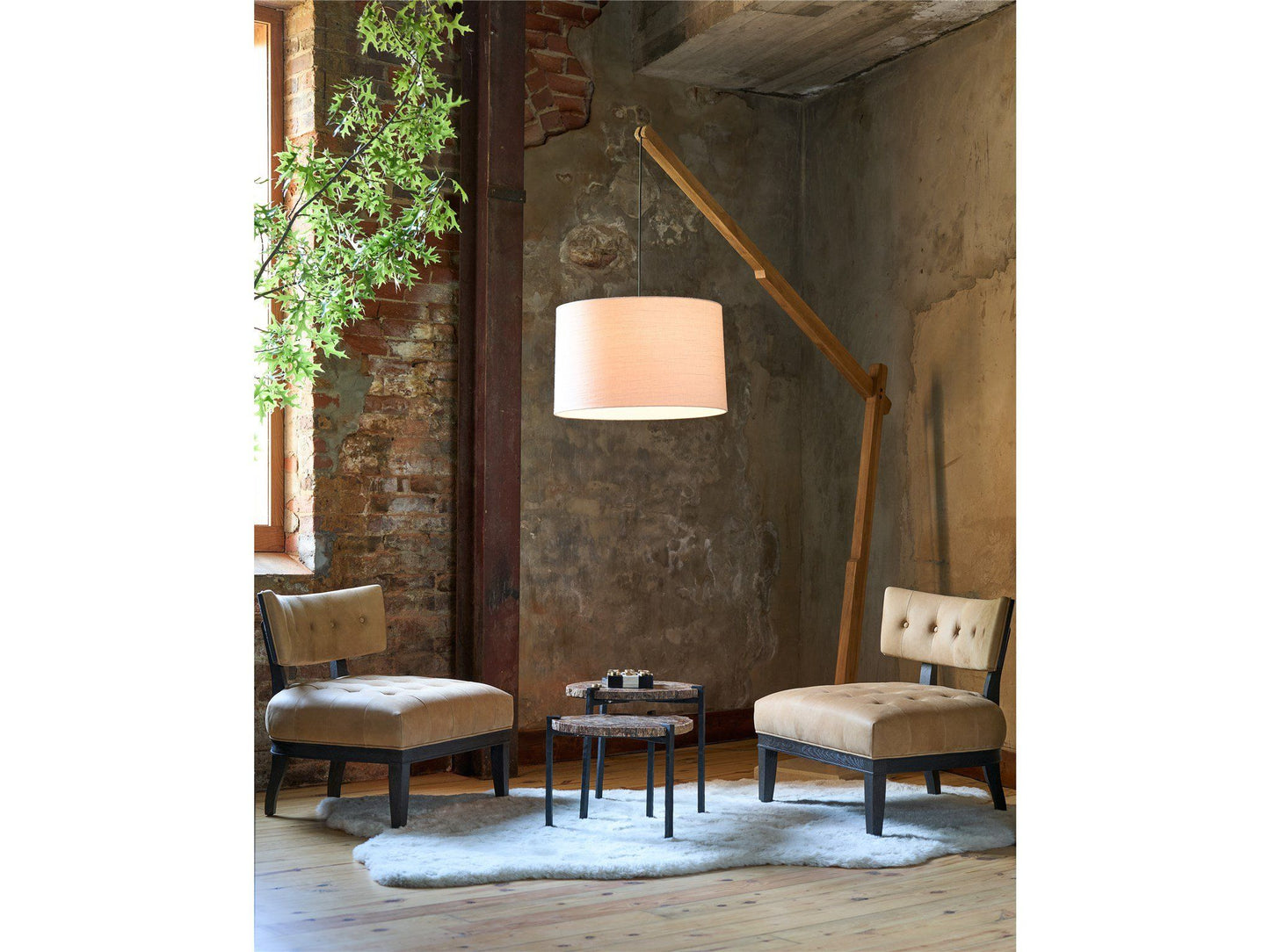 Griffith Park - Large Bunching Table - Black / Gold