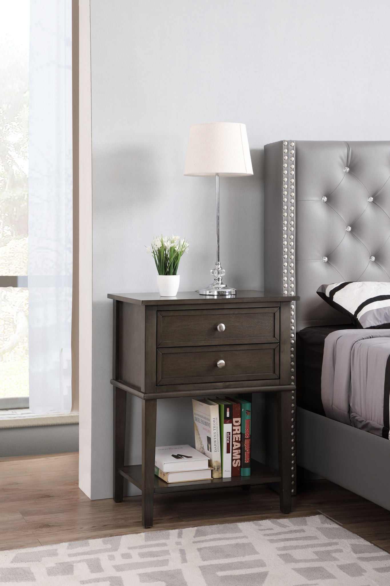 Glory Furniture - Newton - Nightstand