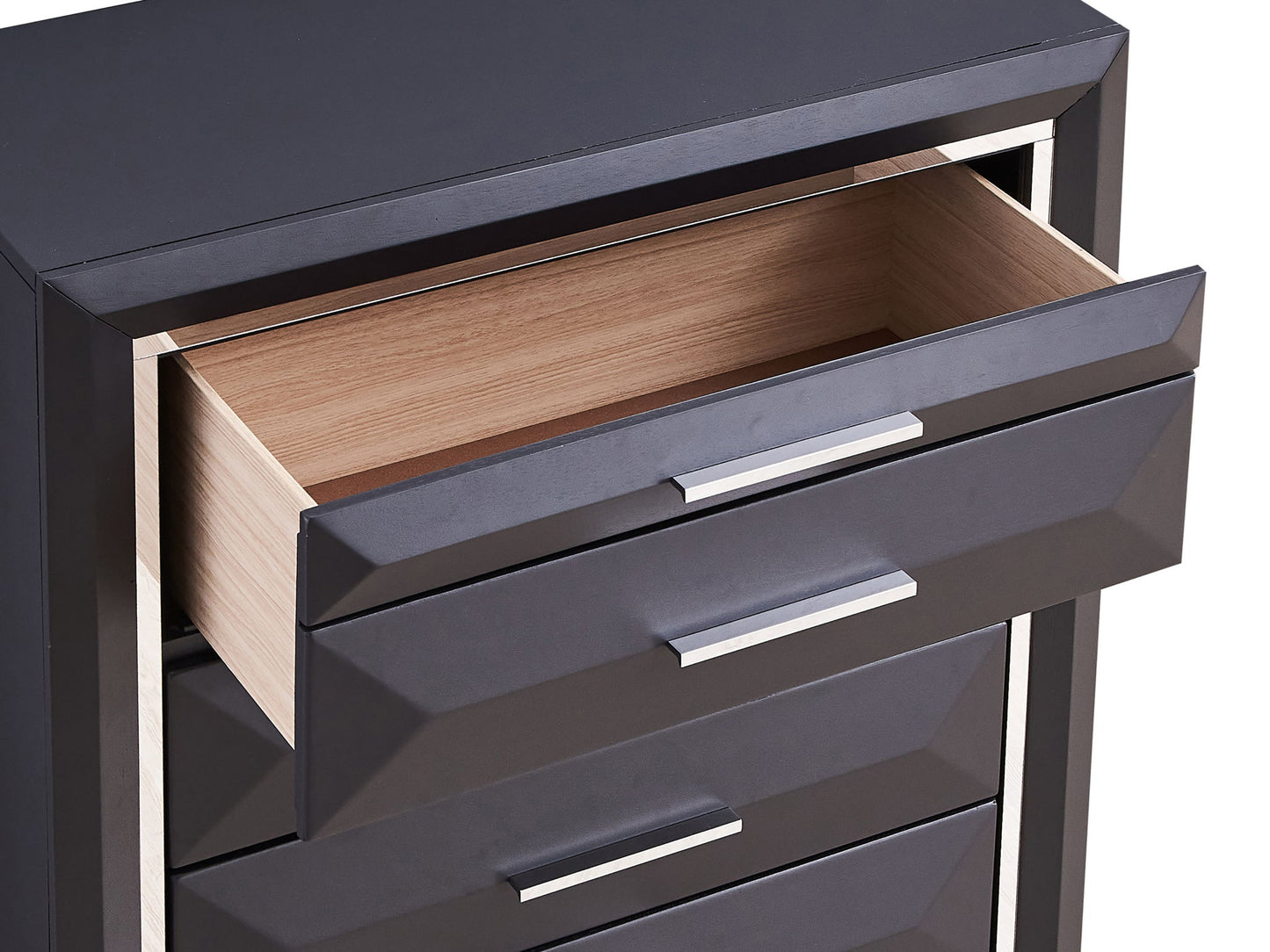 Liverpool - Chest - Black