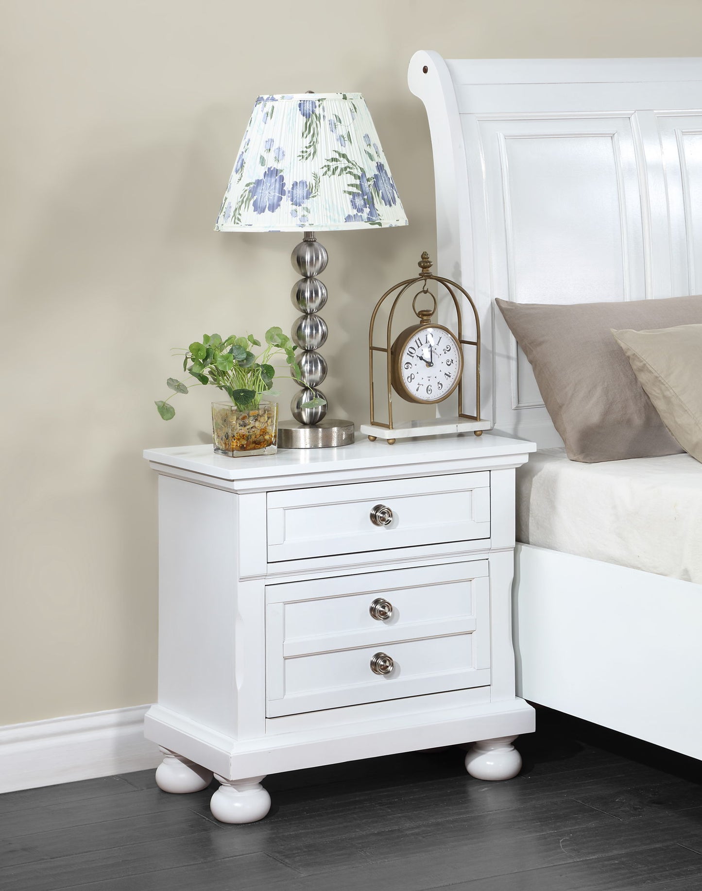 Glory Furniture - Meade - Nightstand