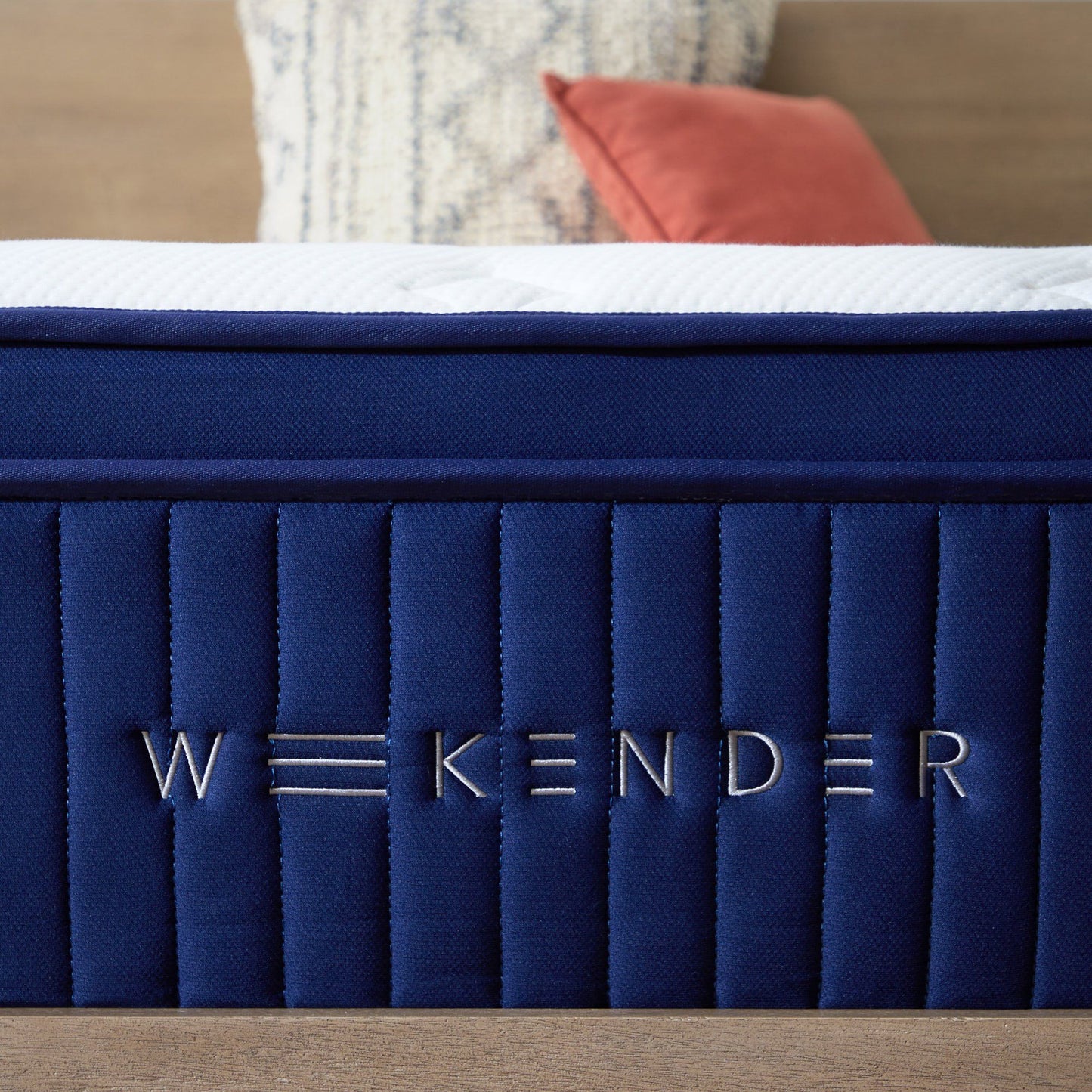 Weekender - 13" Euro Top Hybrid Mattress