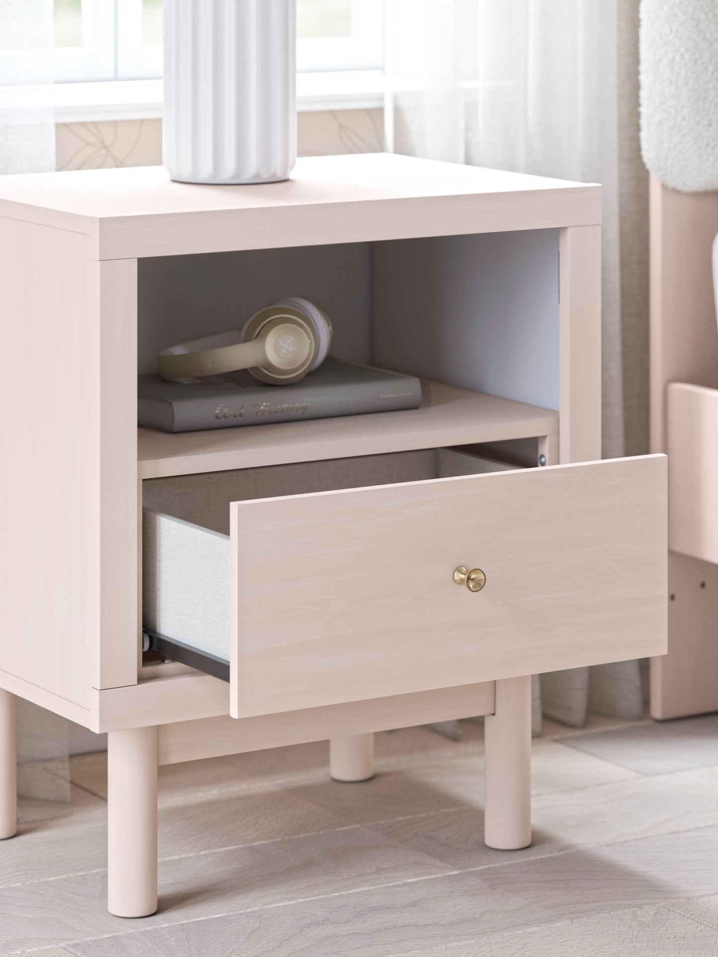 Wistenpine - Blush - One Drawer Night Stand