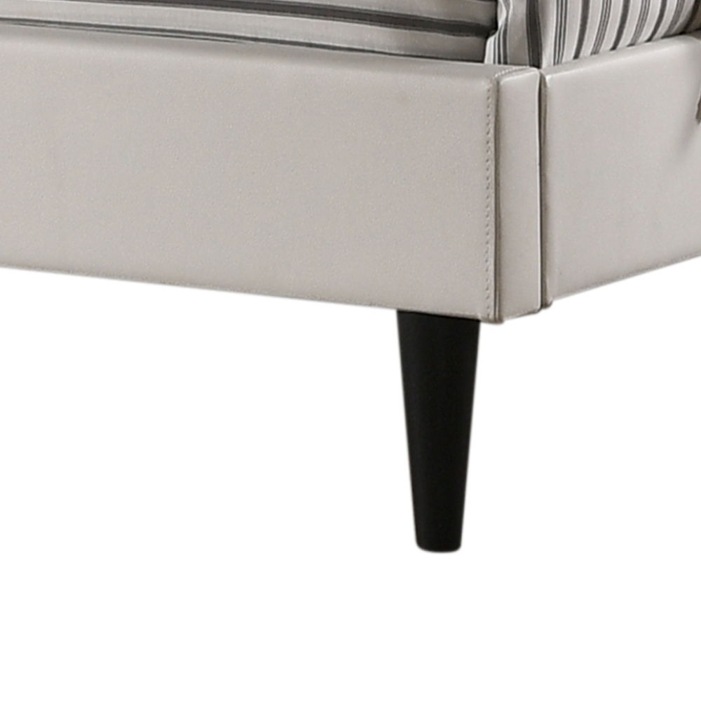 Glory Furniture - Deb - Faux Crystals Tufted Bed