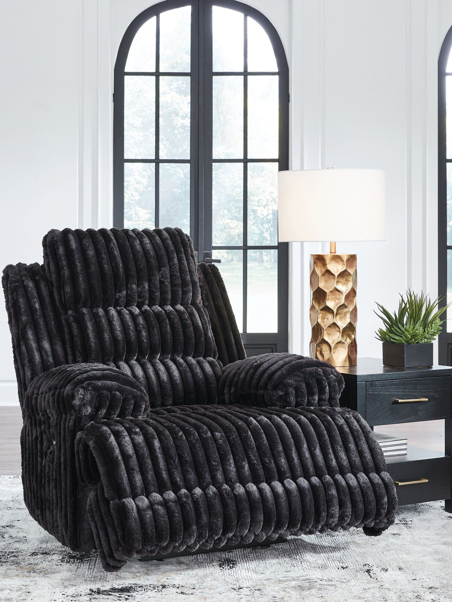 Rhine Falls - Zero Wall Recliner - Onyx