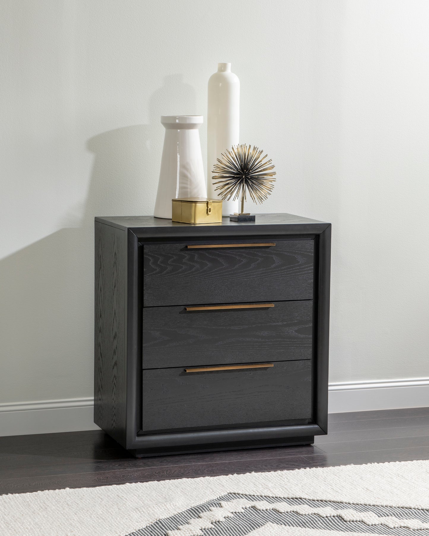 Avery - Bunching Dresser - Black