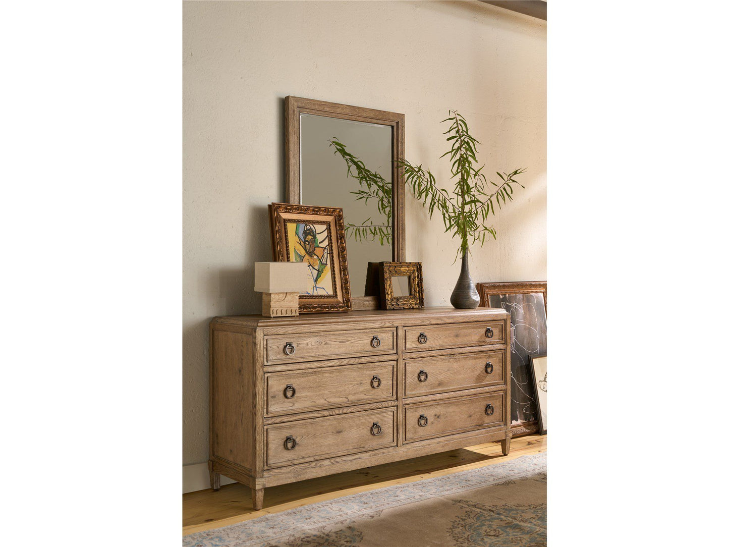 Griffith Park - Dresser