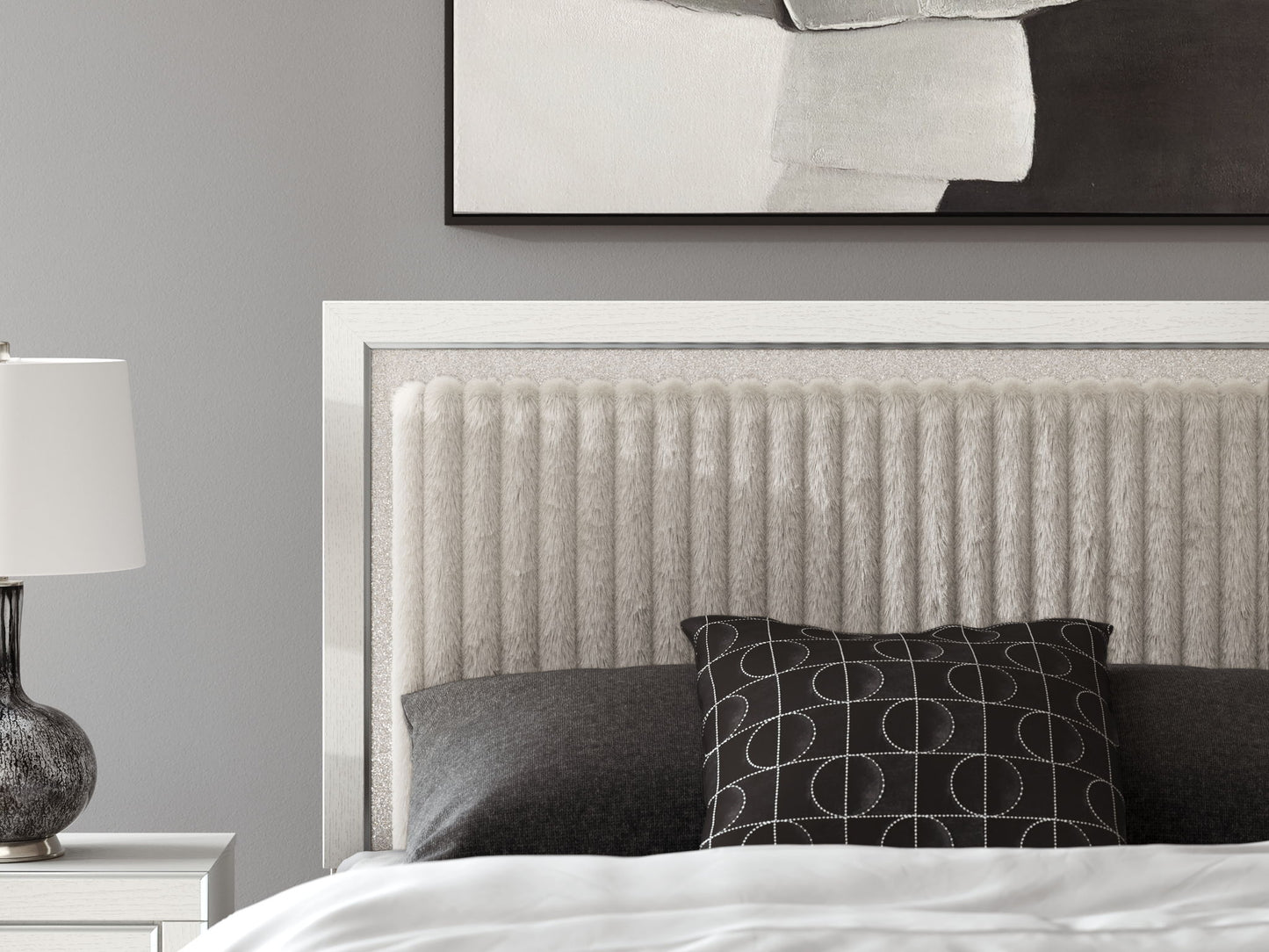 Zuraleus - Queen Upholstered Panel Bed - White