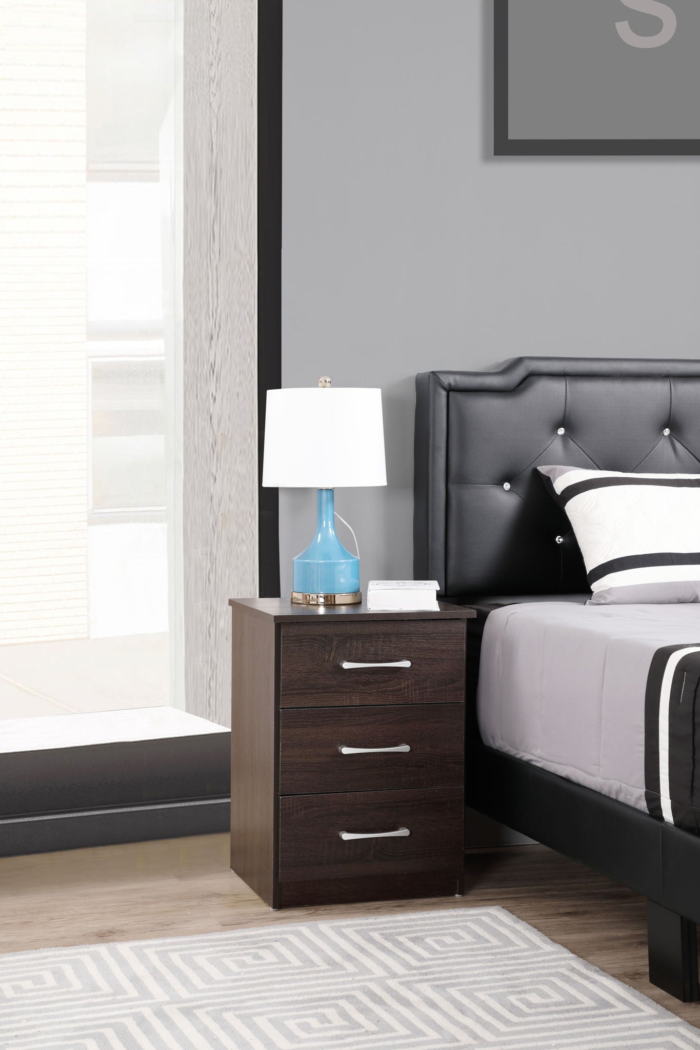 Glory Furniture - Boston - Nightstand