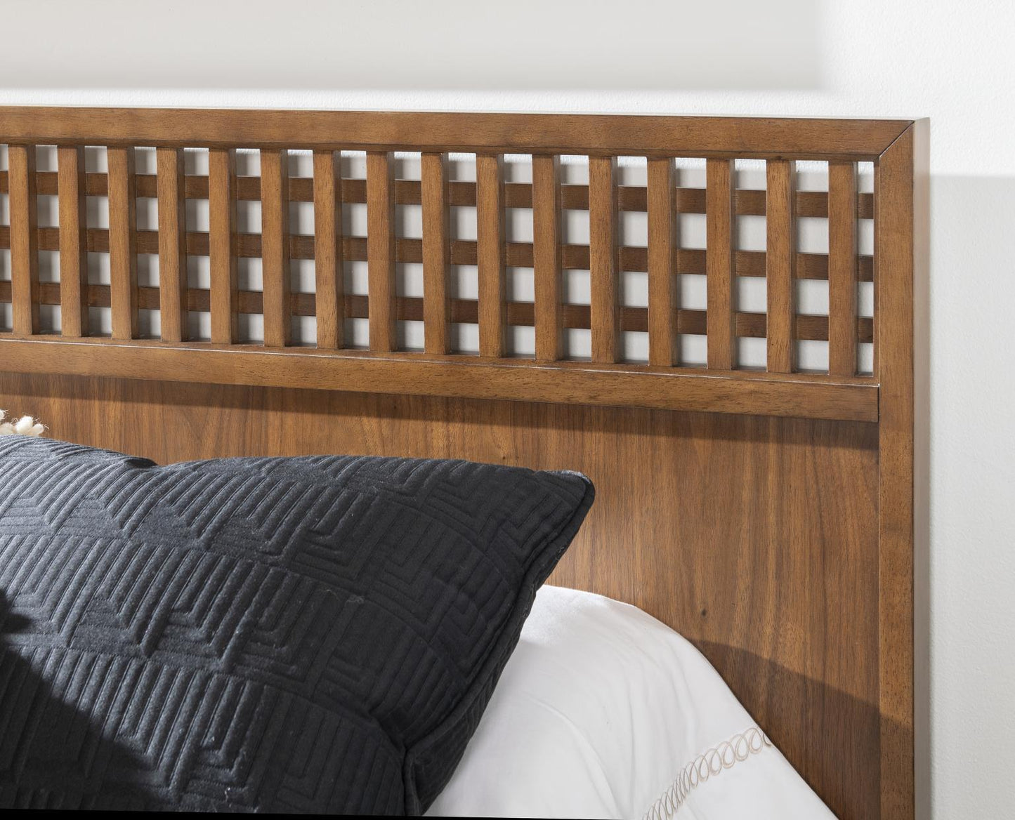 Midland - Complete Panel Bed