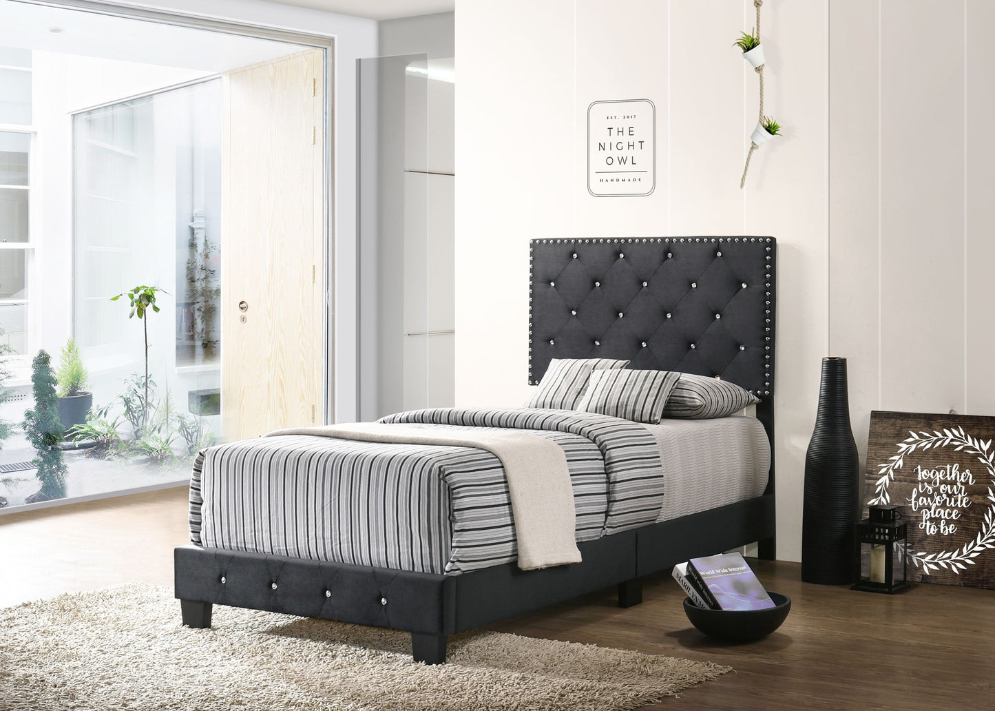 Glory Furniture - Suffolk - Bed