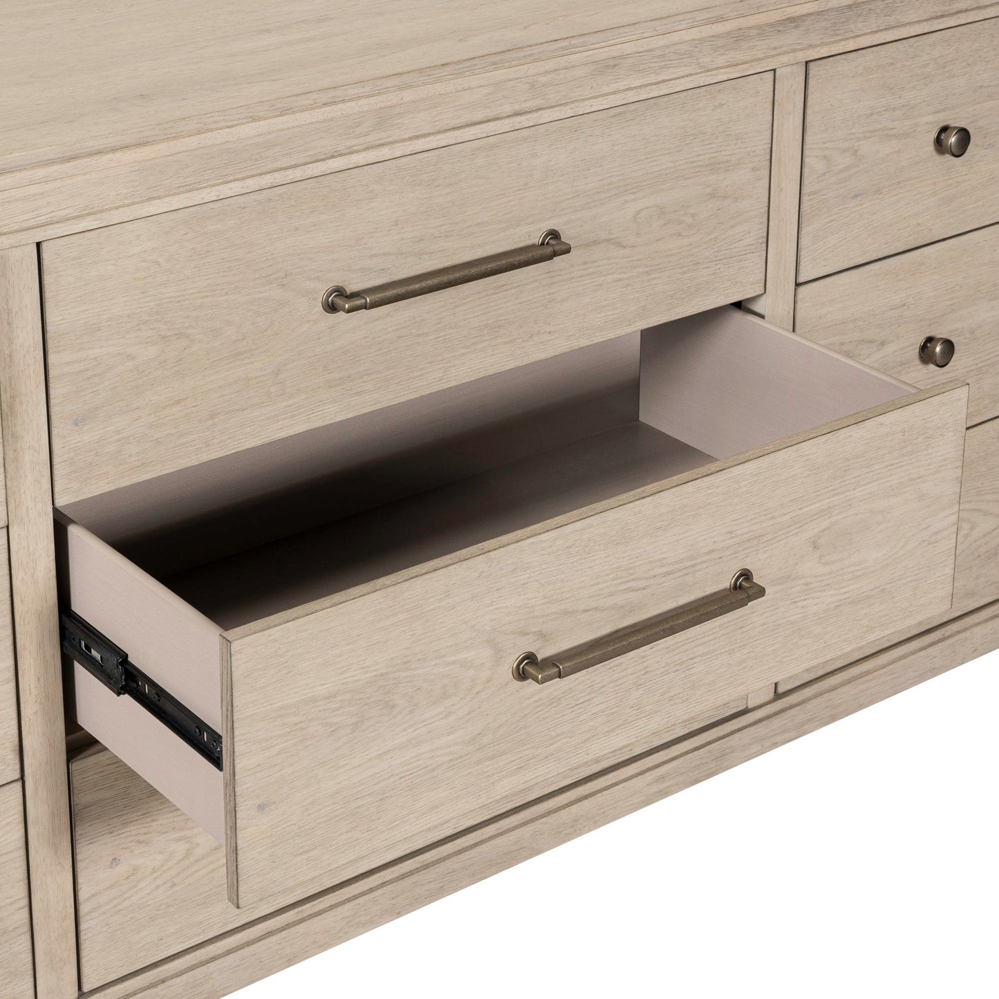 New Haven - 9 Drawer Dresser - White