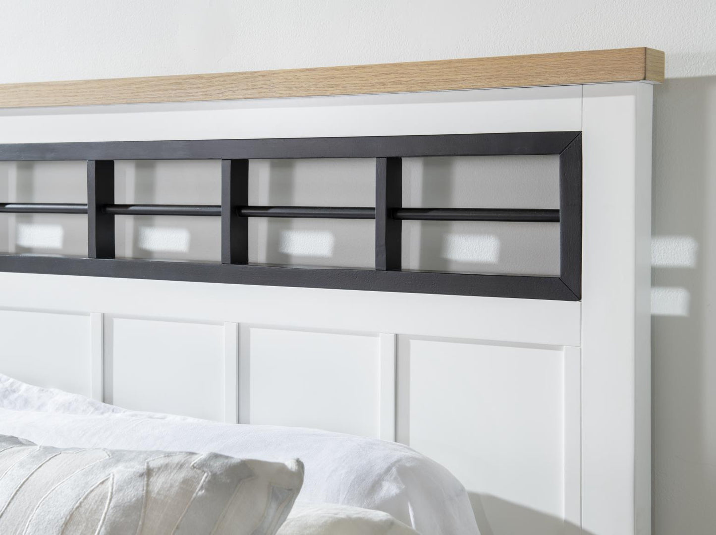 Horizons - Complete Panel Bed - Pure White / Natural Oak