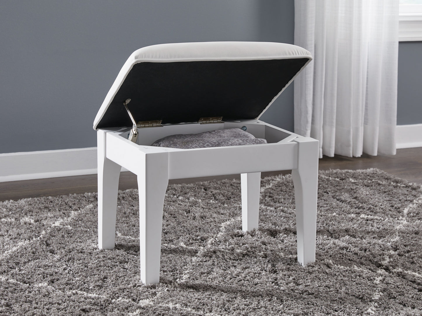 Chalanna - Vanity Stool - White