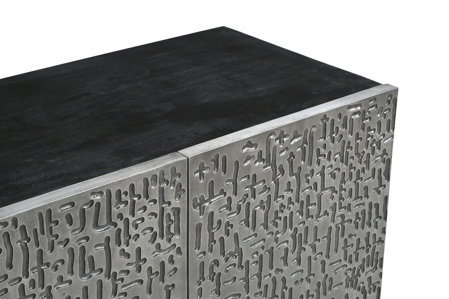 Sevigny - Server - Black Mango