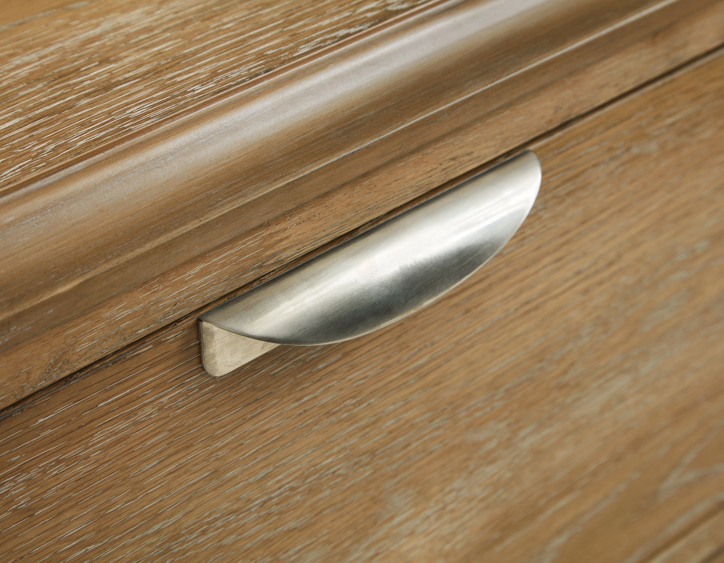 Rencott - Extra Large TV Stand - Light Brown