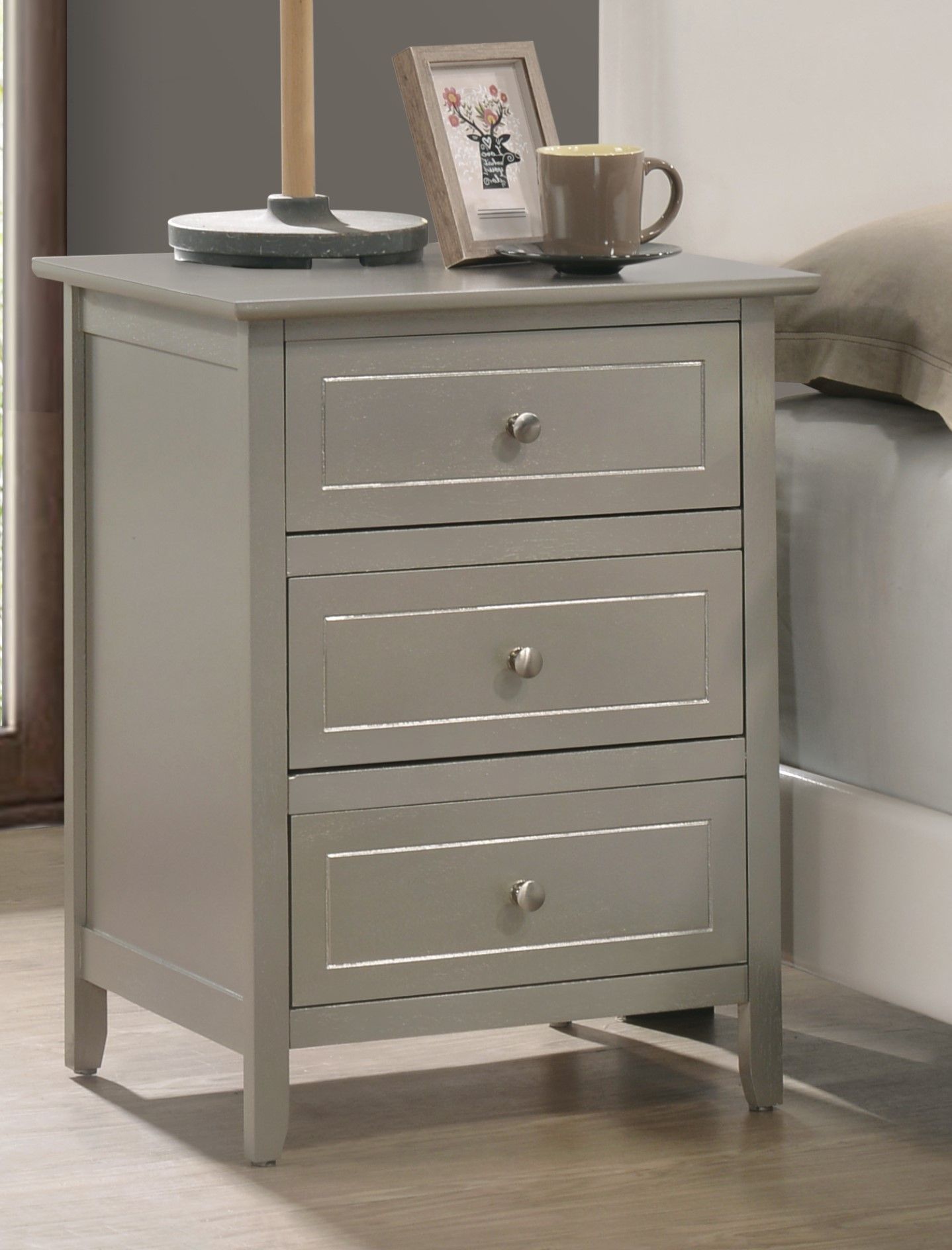 Glory Furniture - Daniel - 3 Drawer Nightstand