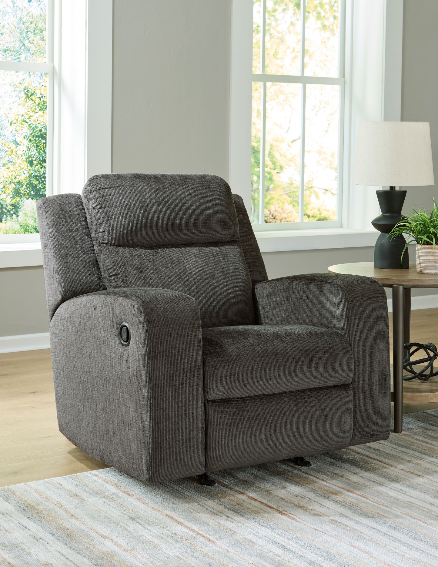 Kanlow - Rocker Recliner