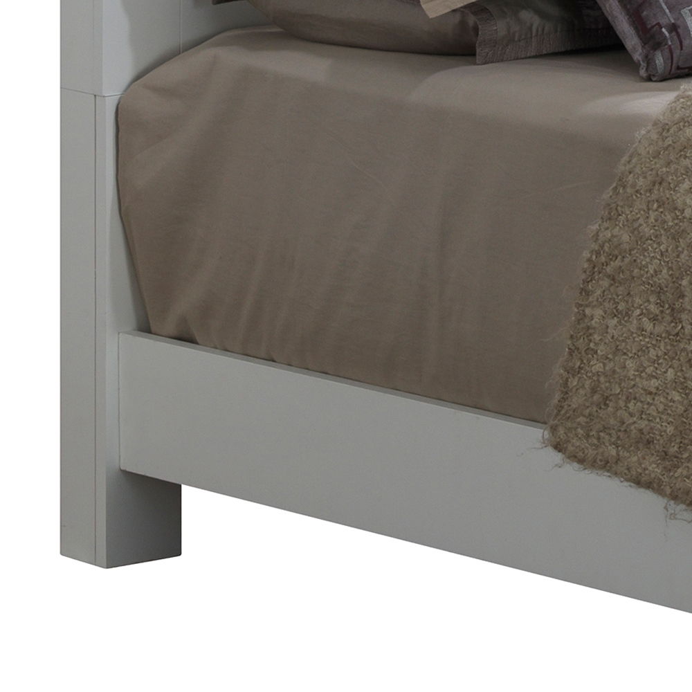 Glory Furniture - Burlington - Bed