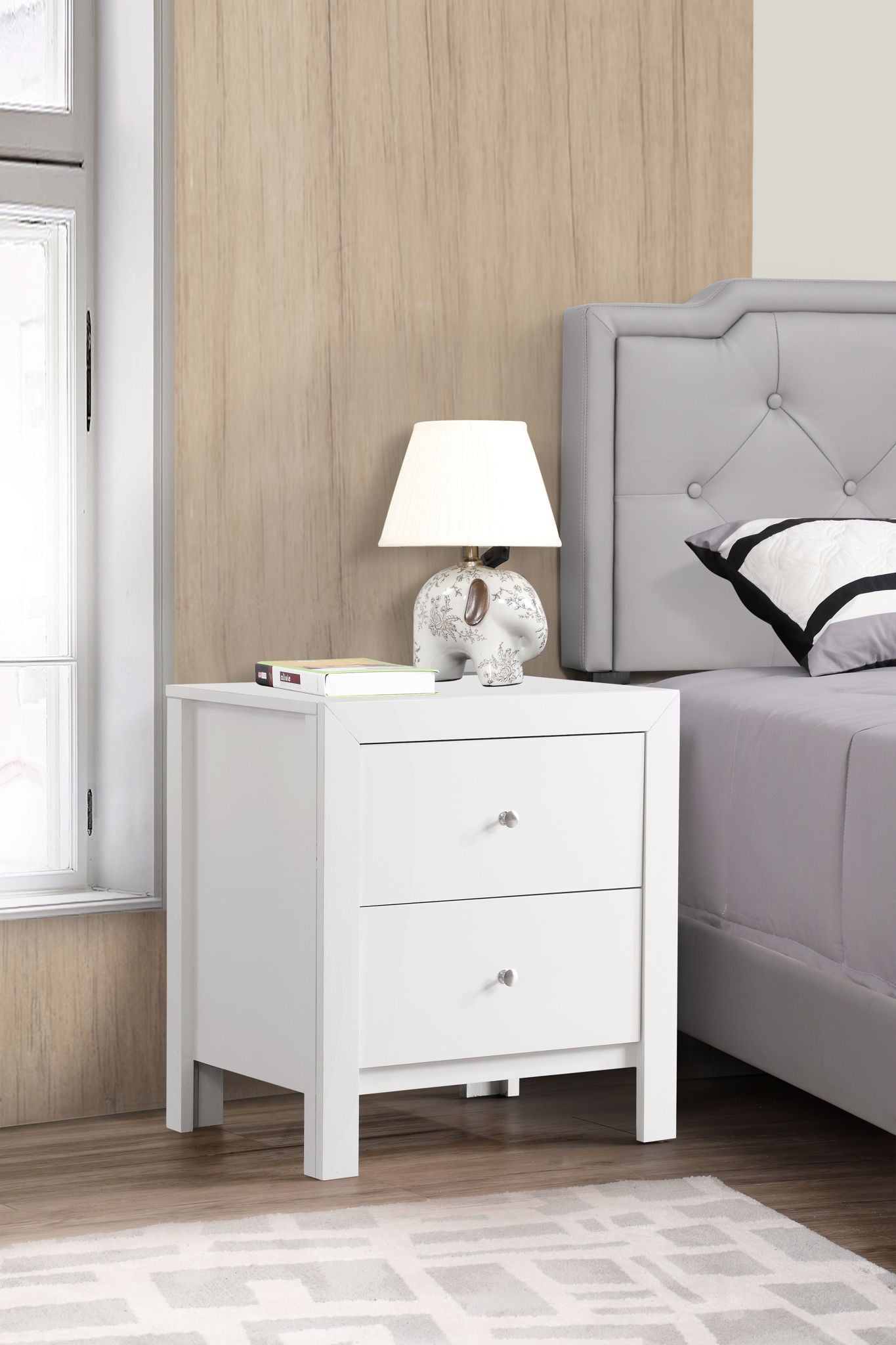 Glory Furniture - Burlington - Nightstand